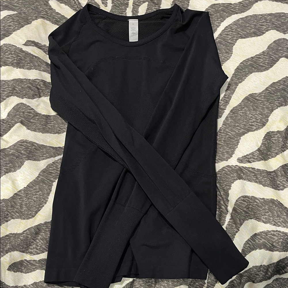 lululemon athletica Classic Black Long Sleeve Tee